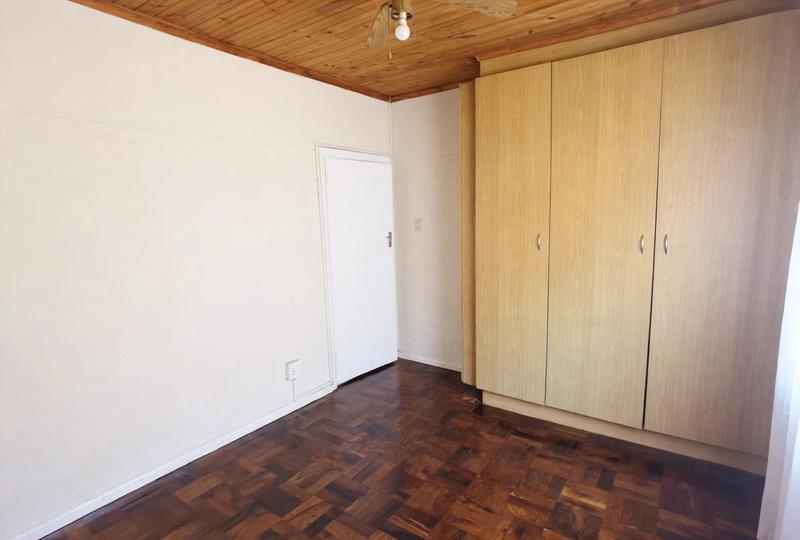 4 Bedroom Property for Sale in Goodwood Estate Western Cape